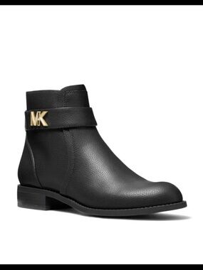 MICHAEL Michael Kors JILLY FLAT Black BOOTIE Black Ankle Boots Size 8